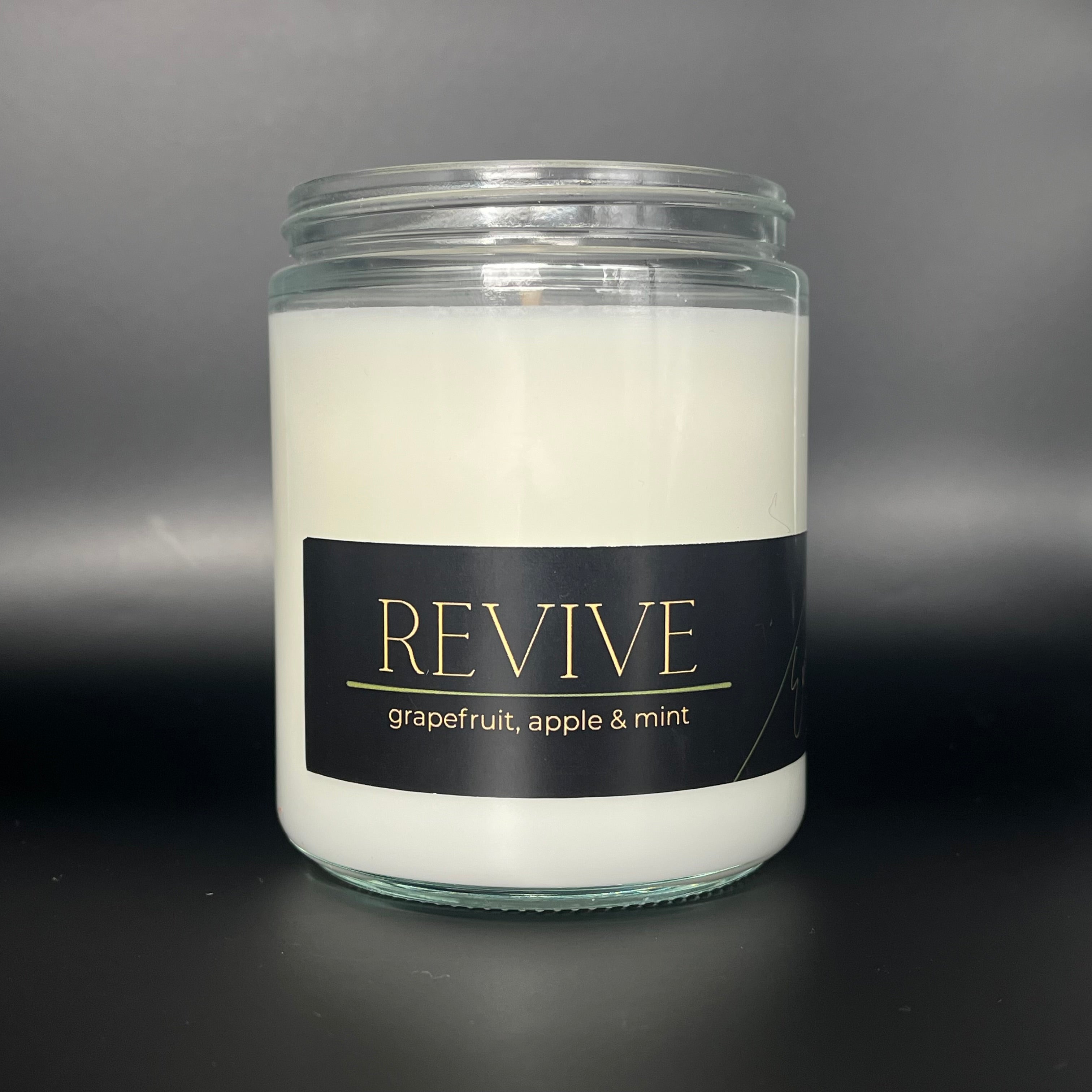 Revive Candle - Grapefruit, Apple & Mint
